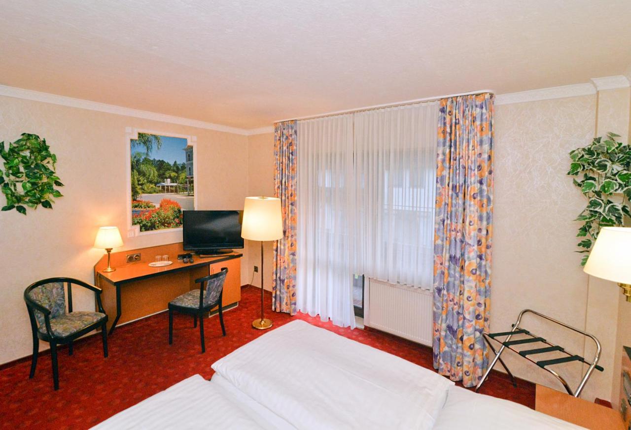 Landgasthof & Hotel Waldow Guben Dış mekan fotoğraf