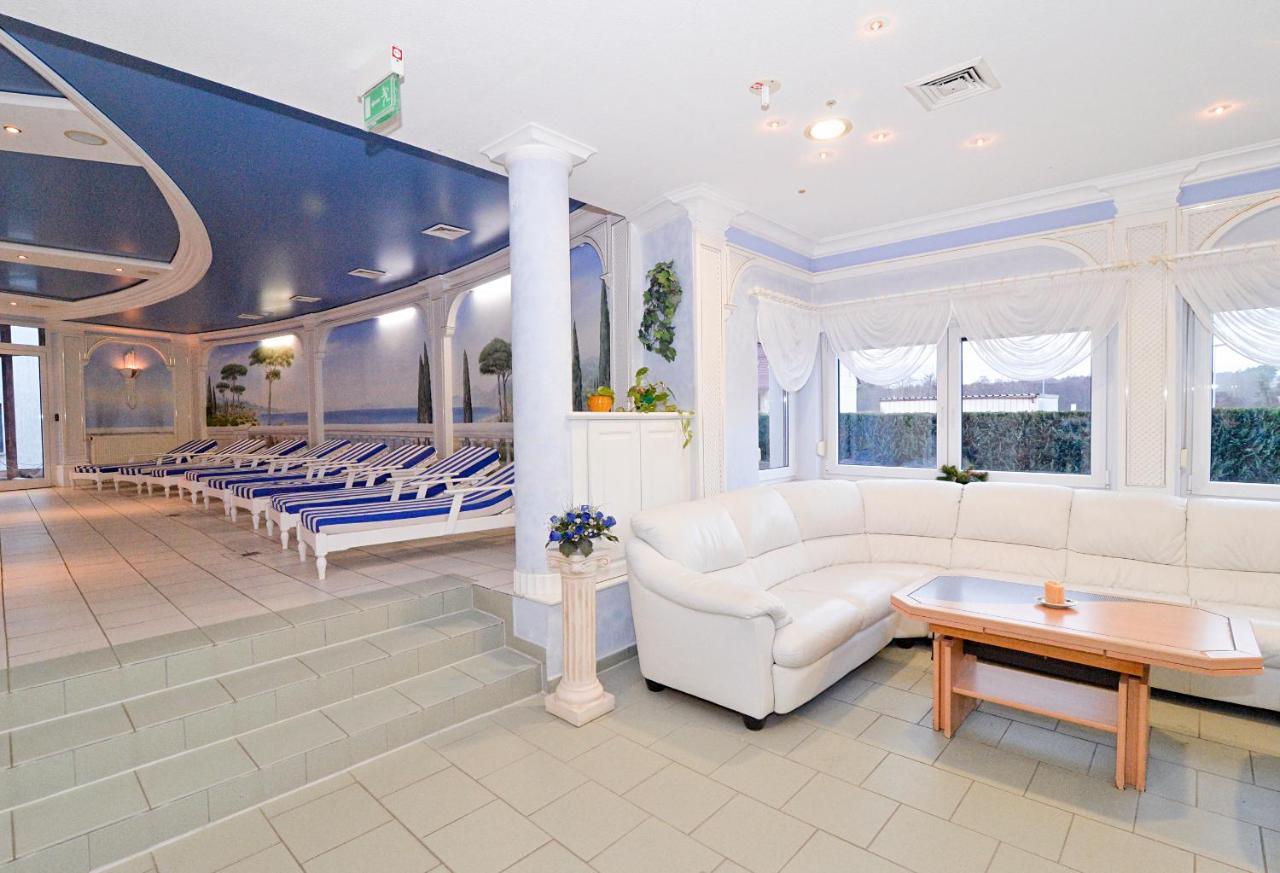 Landgasthof & Hotel Waldow Guben Dış mekan fotoğraf